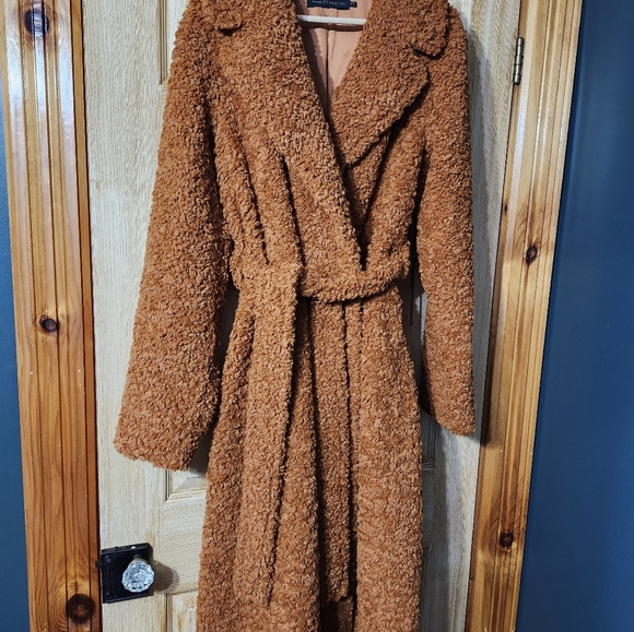 House of Harlow 1960 x REVOLVE Rouland Coat - Picture 4 of 5